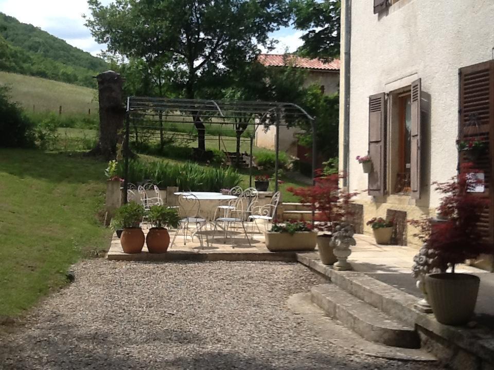 Domaine La Rose Bed and Breakfast Caylus Esterno foto